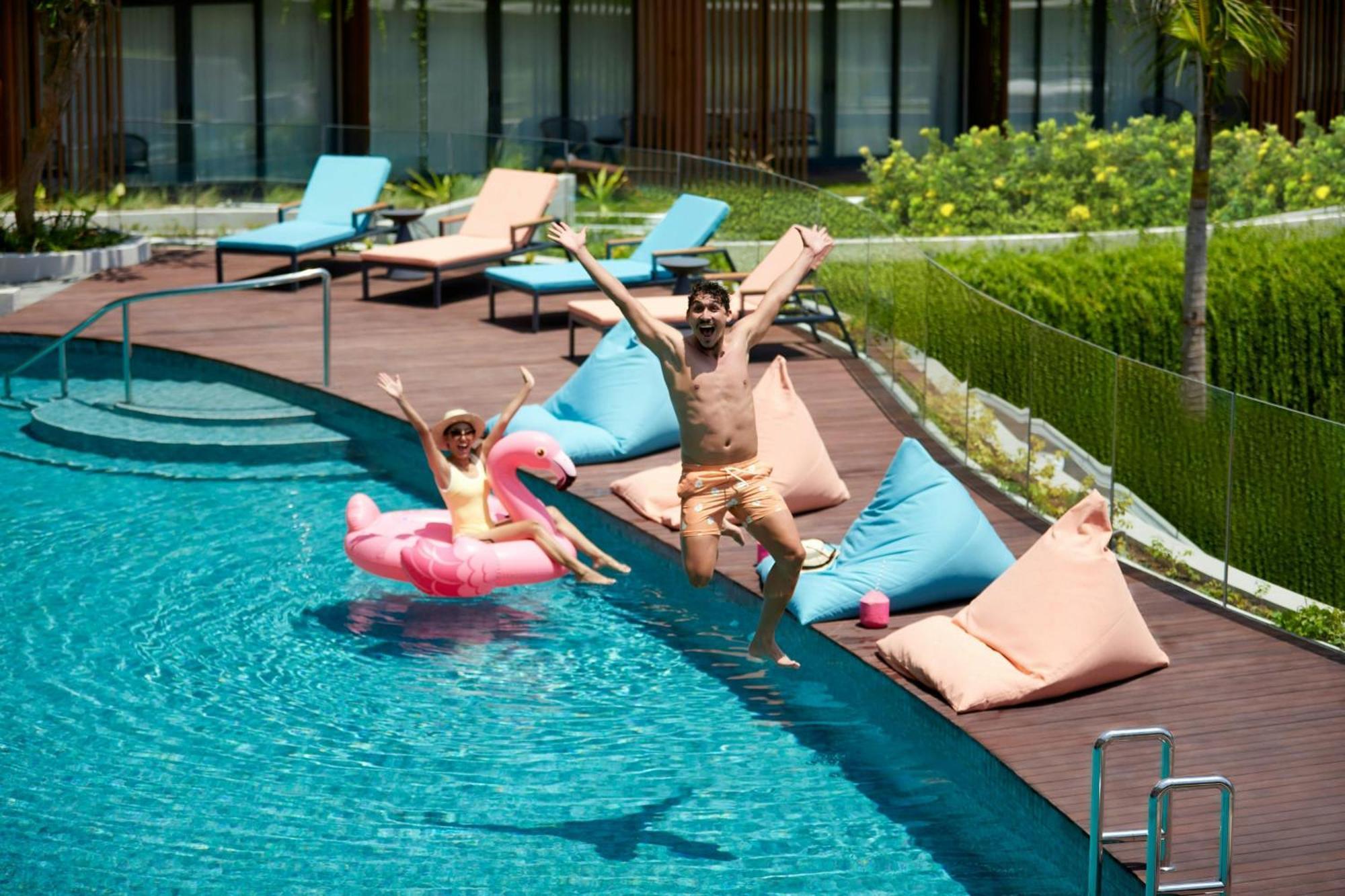 Aloft Bali Kuta At Beachwalk Buitenkant foto