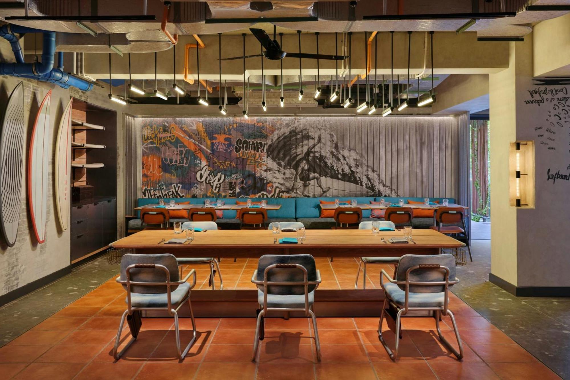 Aloft Bali Kuta At Beachwalk Buitenkant foto