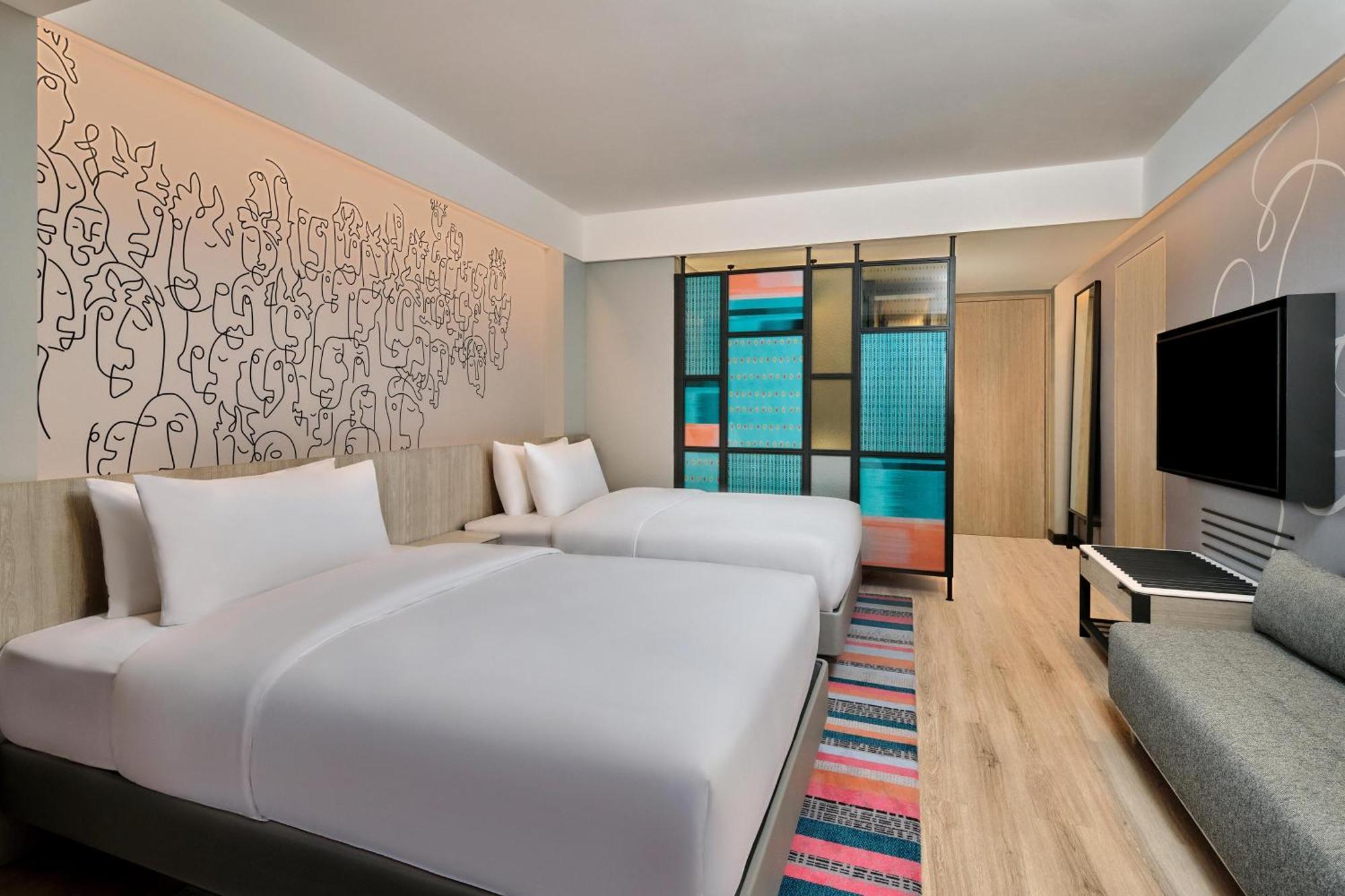 Aloft Bali Kuta At Beachwalk Buitenkant foto