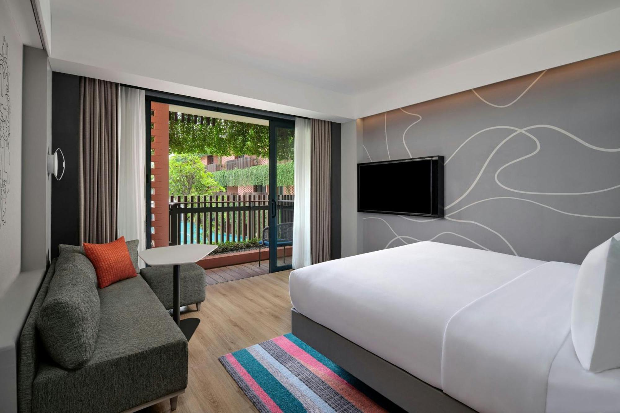 Aloft Bali Kuta At Beachwalk Buitenkant foto